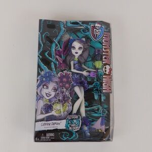 Catrine DeMew Monster High Gloom and Bloom NIB 2014 Collector Edition